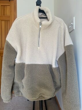 Zara Two Tone Sherpa Zip Pullover Sweatshirt